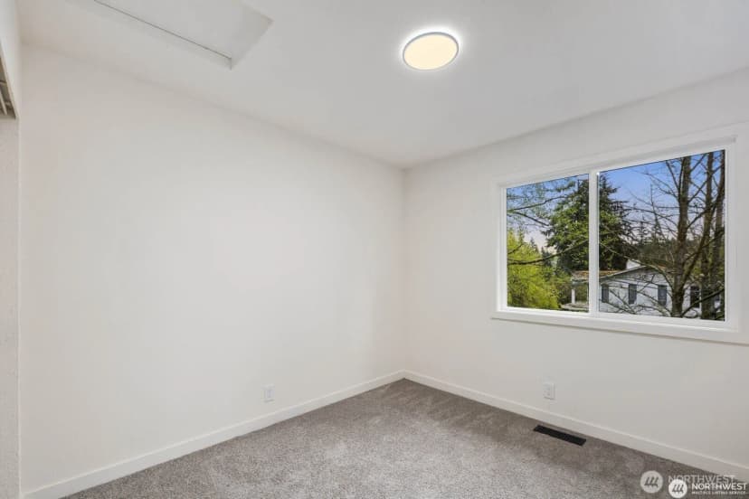 Property photo for 7211 182nd Street Sw, Edmonds photo 31