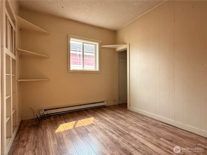 Property photo for 213 Bridge Street S, Brewster photo 19