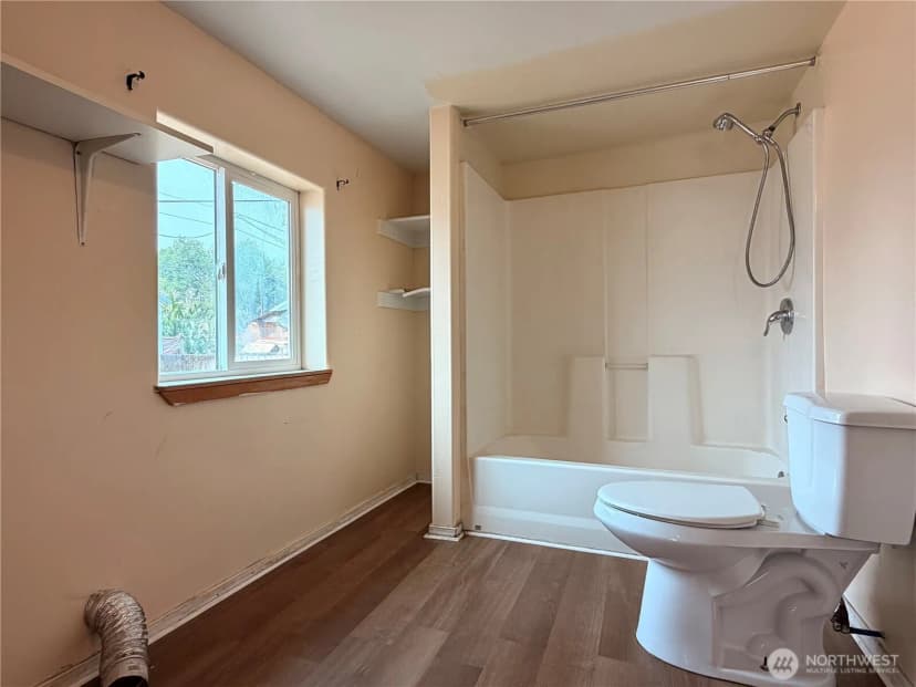 Property photo for 213 Bridge Street S, Brewster photo 23