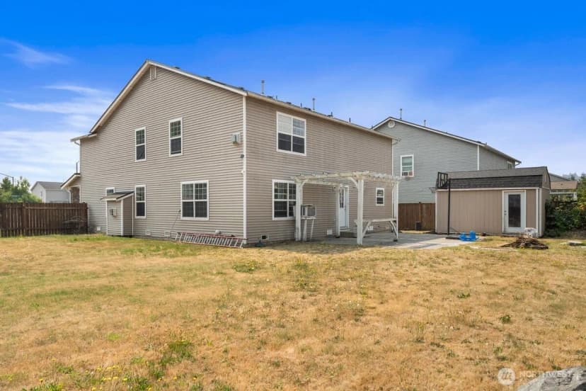 Property photo for 205 Ne Silvernail St, Orting photo 25