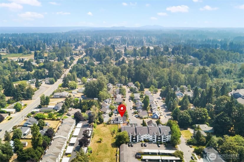 Property photo for 10914 Se 169th Place, Renton photo 28