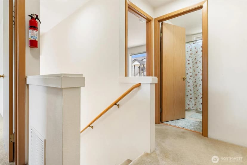 Property photo for 10914 Se 169th Place, Renton photo 10