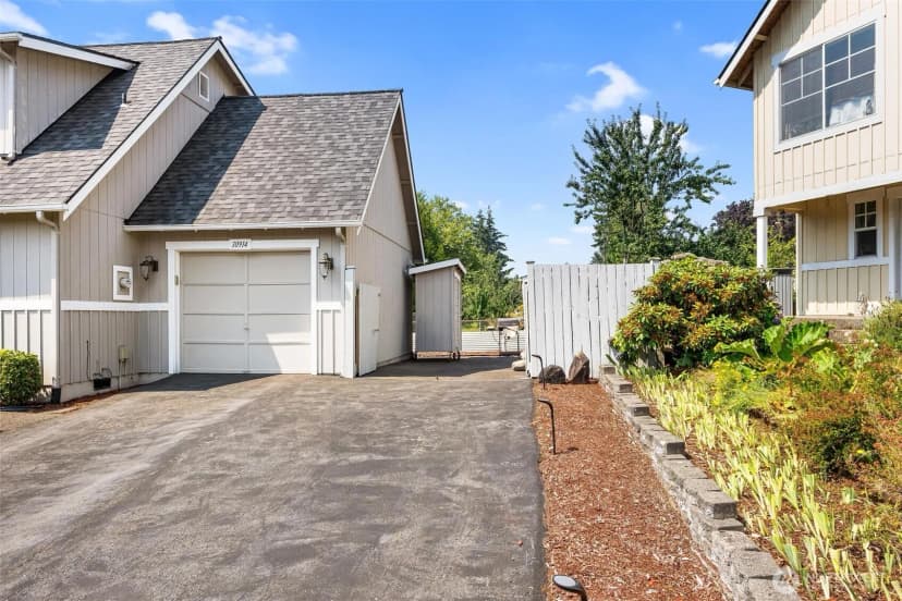 Property photo for 10914 Se 169th Place, Renton photo 25