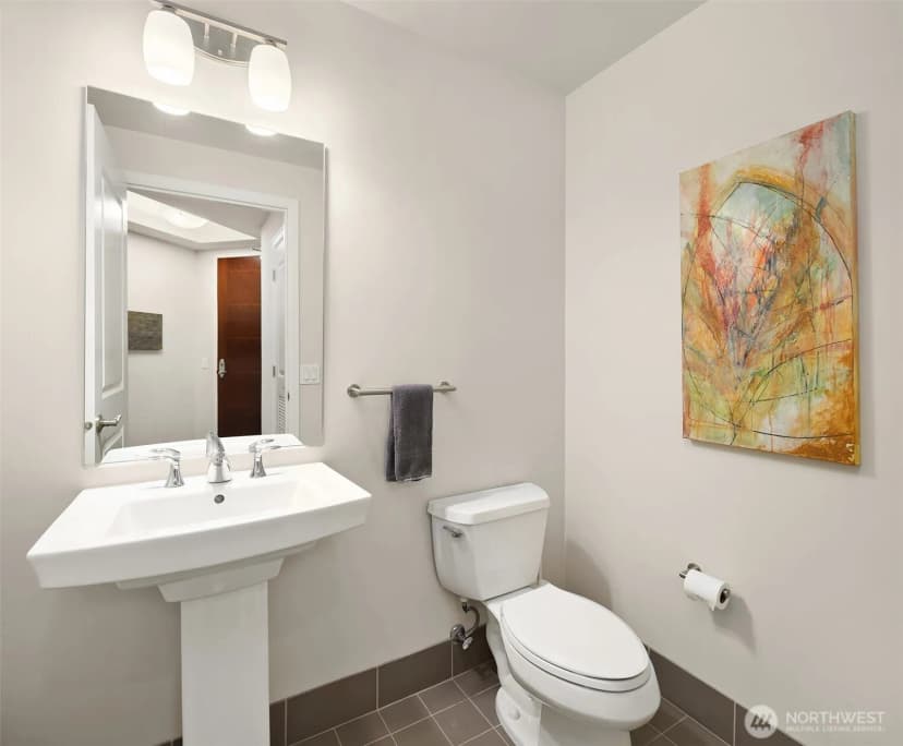 Property photo for 1920 4th Avenue #1110, Seattle photo 7
