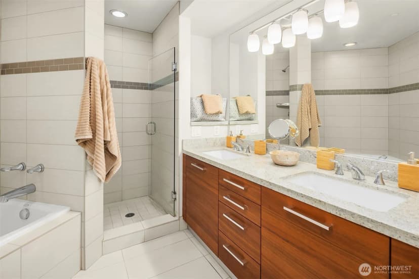 Property photo for 1920 4th Avenue #1110, Seattle photo 18