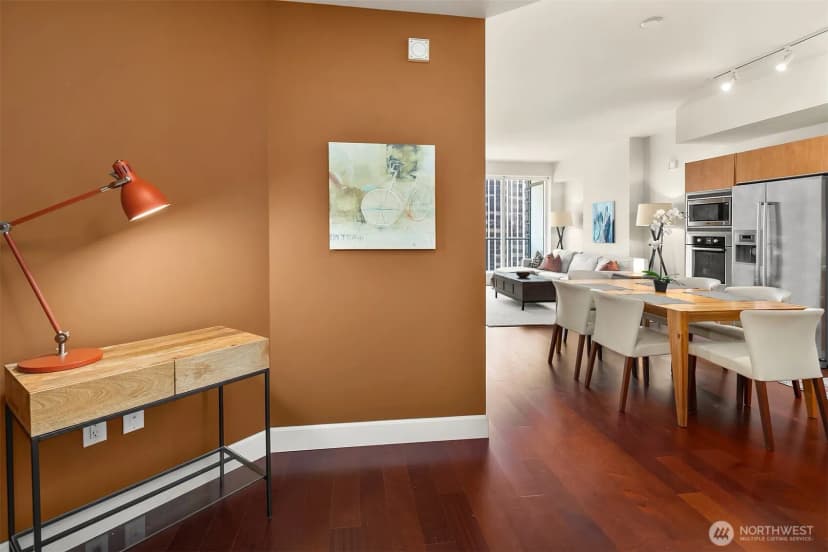 Property photo for 1920 4th Avenue #1110, Seattle photo 8