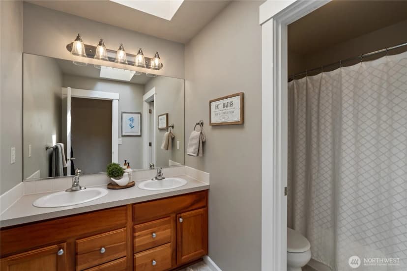 Property photo for 6807 95th Street Court Nw, Gig Harbor photo 24