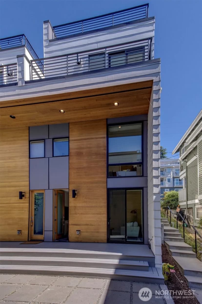 Property photo for 2359 Yale Avenue E #a, Seattle photo 16