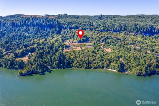 Property photo for 1669 E Sr 4 Avenue, Cathlamet