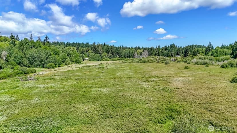 Property photo for 202 184th Avenue Ct Sw, Lakebay