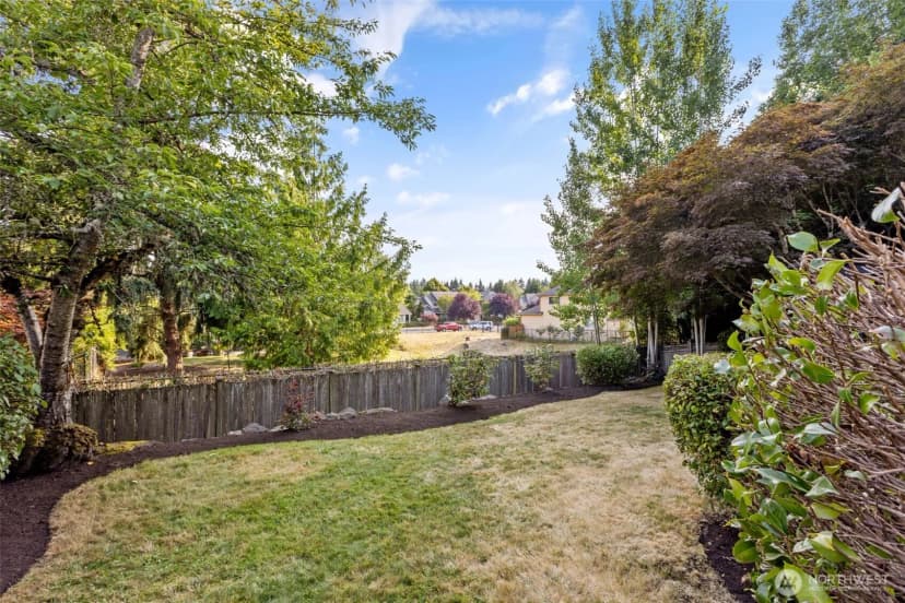 Property photo for 11715 Se 61st Place, Bellevue photo 35