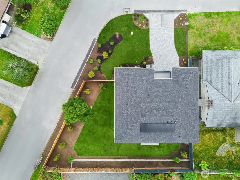 Property photo for 1255 169th Avenue Ne, Bellevue photo 6
