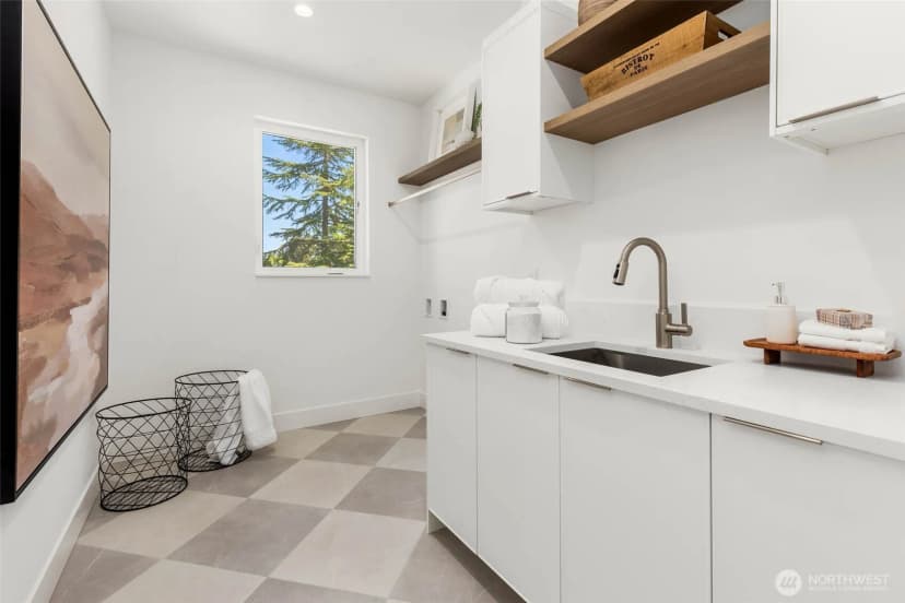 Property photo for 1255 169th Avenue Ne, Bellevue photo 29