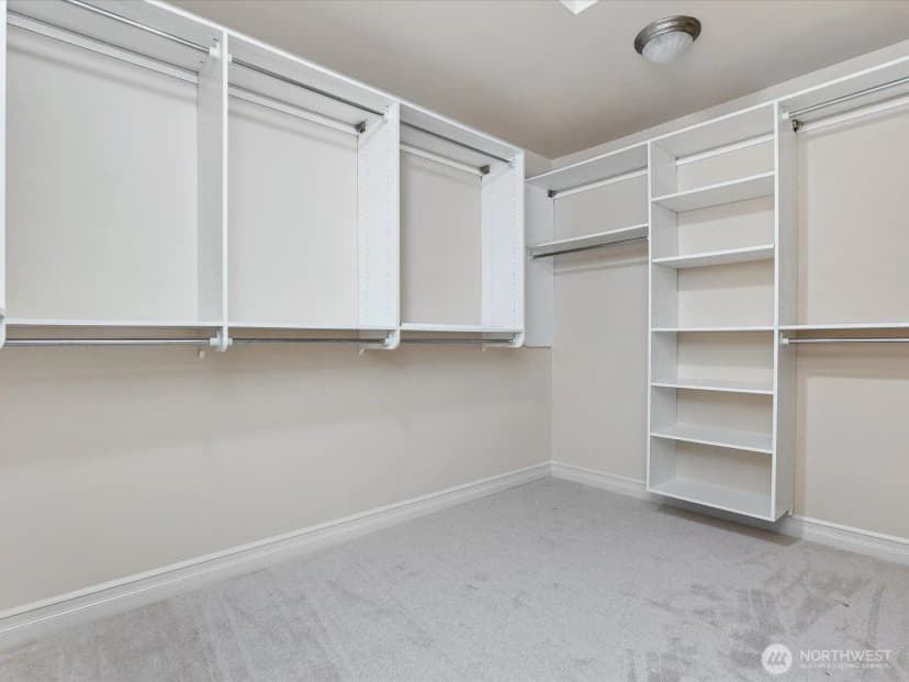 Property photo for 2058 211th Place Se, Sammamish photo 18