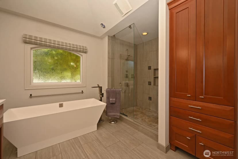Property photo for 29917 1st Place S, Federal Way photo 18
