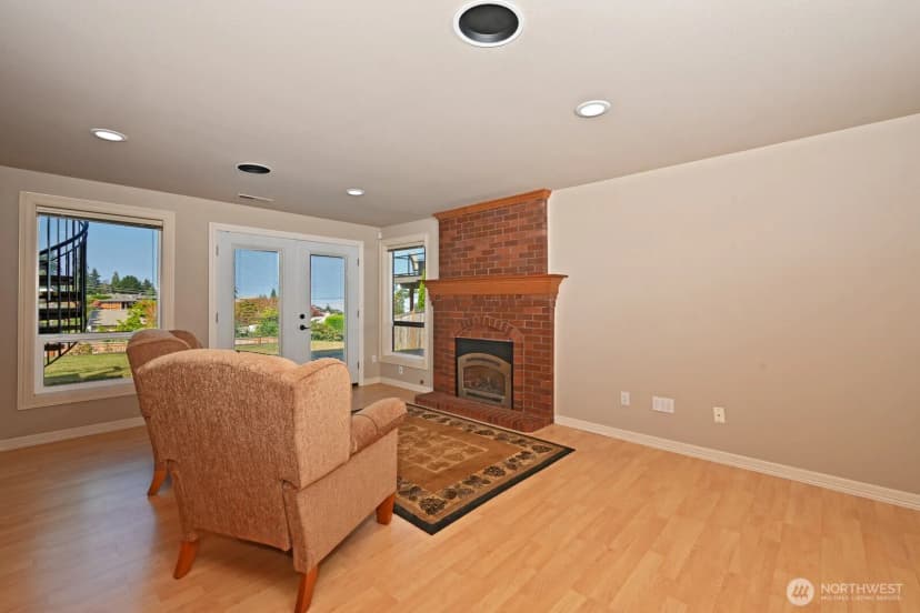 Property photo for 29917 1st Place S, Federal Way photo 21
