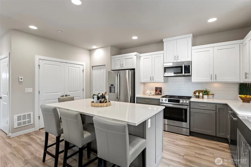 Property photo for 5402 80th Place Sw #k, Mukilteo photo 8