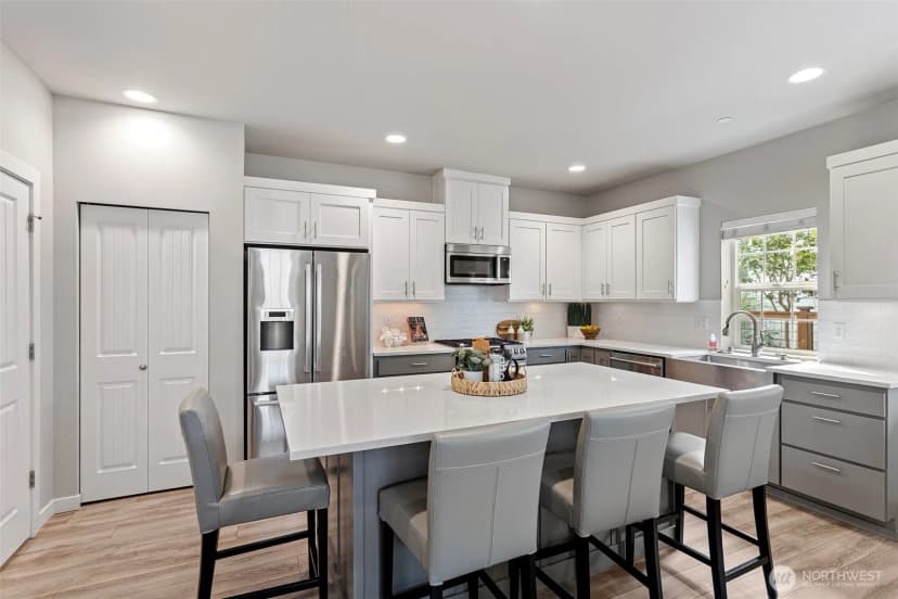 Property photo for 5402 80th Place Sw #k, Mukilteo photo 7