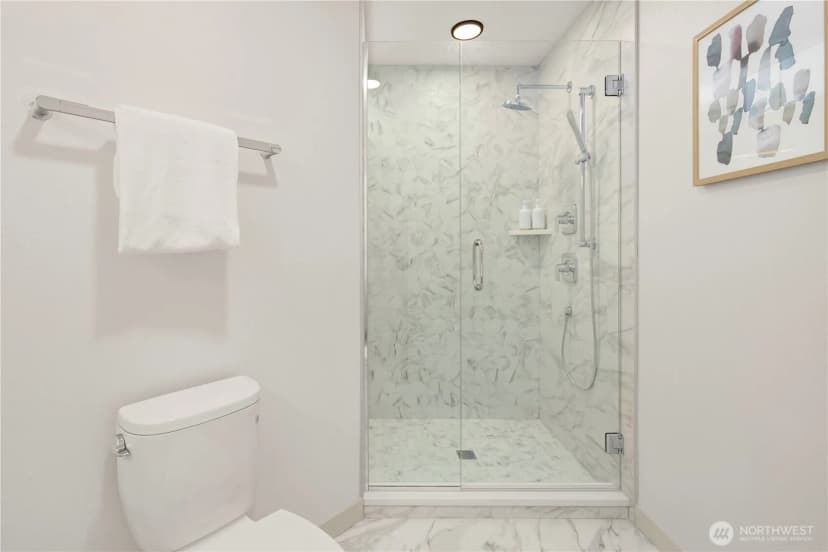 Property photo for 7005 9th Avenue Ne, Seattle photo 17