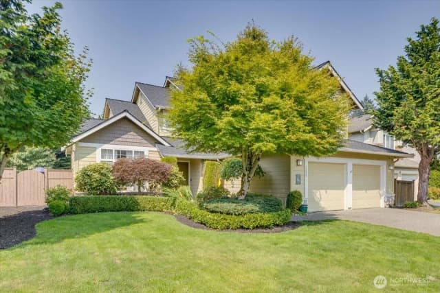 Property photo for 3225 181st Street Se, Bothell photo 2