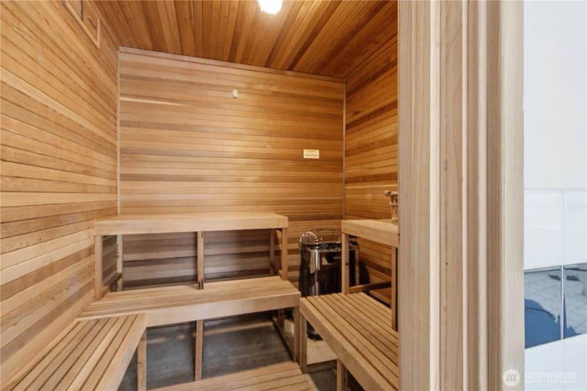 Property photo for 12611 109th Ct Ne #j202, Kirkland photo 30