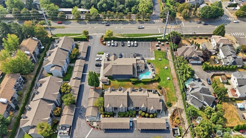 Property photo for 12611 109th Ct Ne #j202, Kirkland photo 35