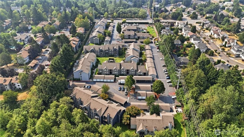 Property photo for 12611 109th Ct Ne #j202, Kirkland photo 36