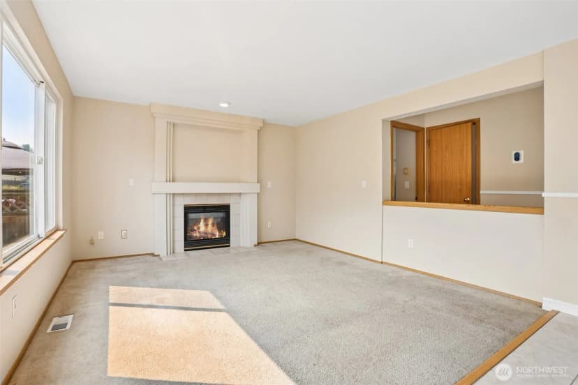 Property photo for 16133 Lakeview Avenue Se, Monroe photo 6