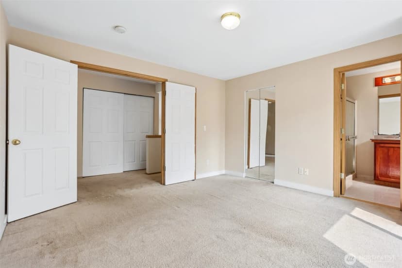 Property photo for 16133 Lakeview Avenue Se, Monroe photo 16