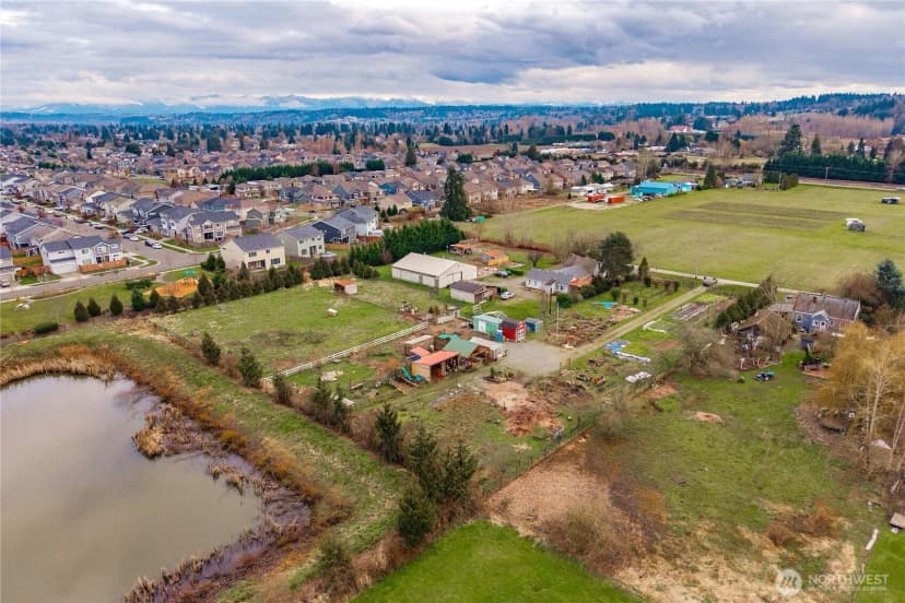 Property photo for 6905 60th Street E, Puyallup photo 8