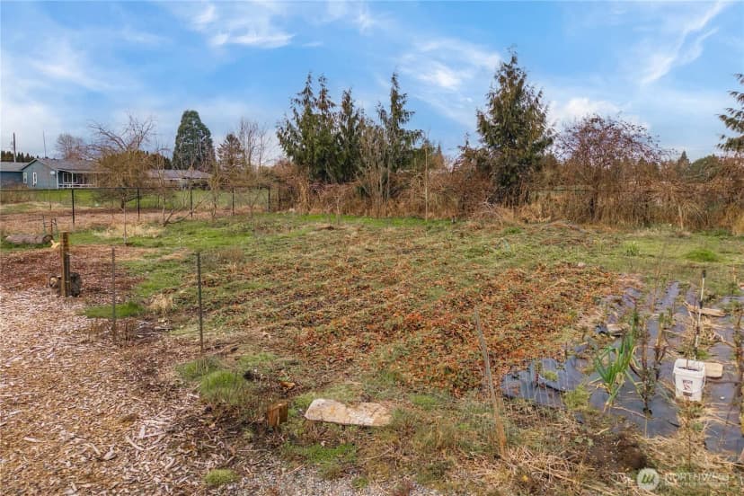 Property photo for 6905 60th Street E, Puyallup photo 12