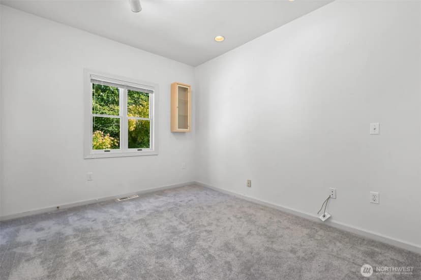 Property photo for 4355 Gooding Avenue, Bellingham photo 20