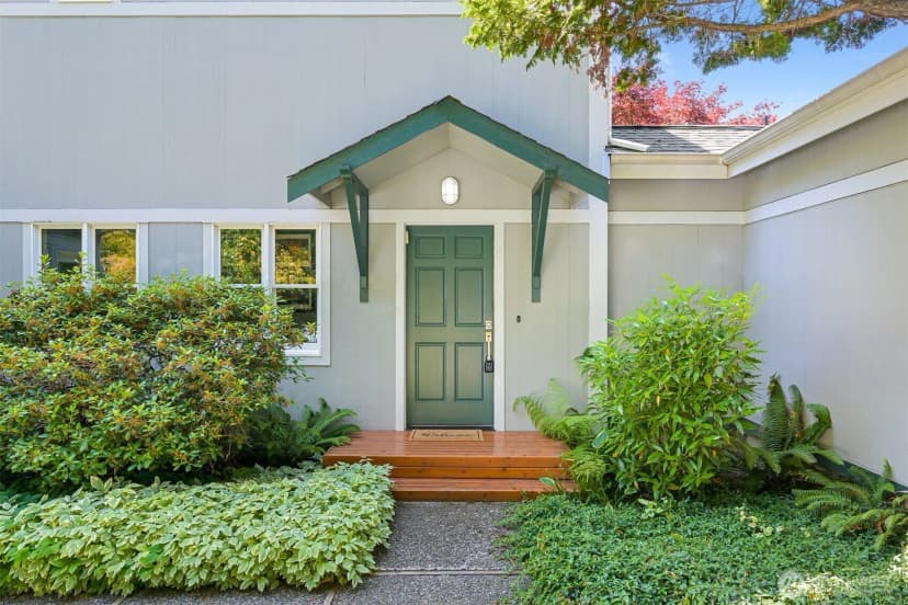 Property photo for 4355 Gooding Avenue, Bellingham photo 10