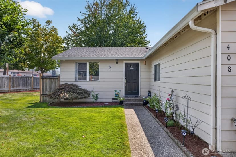 Property photo for 408 Amberwood Circle, Sultan photo 3