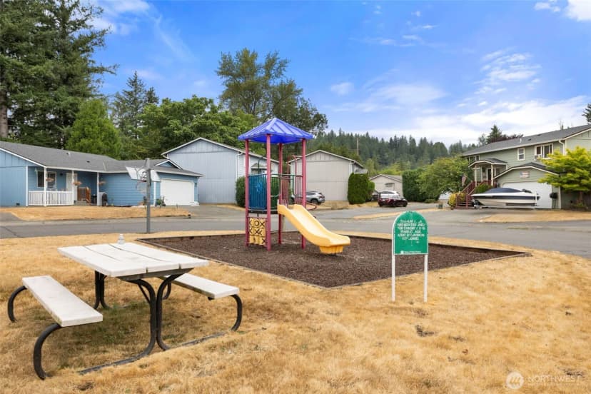 Property photo for 408 Amberwood Circle, Sultan photo 23