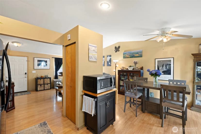 Property photo for 408 Amberwood Circle, Sultan photo 17