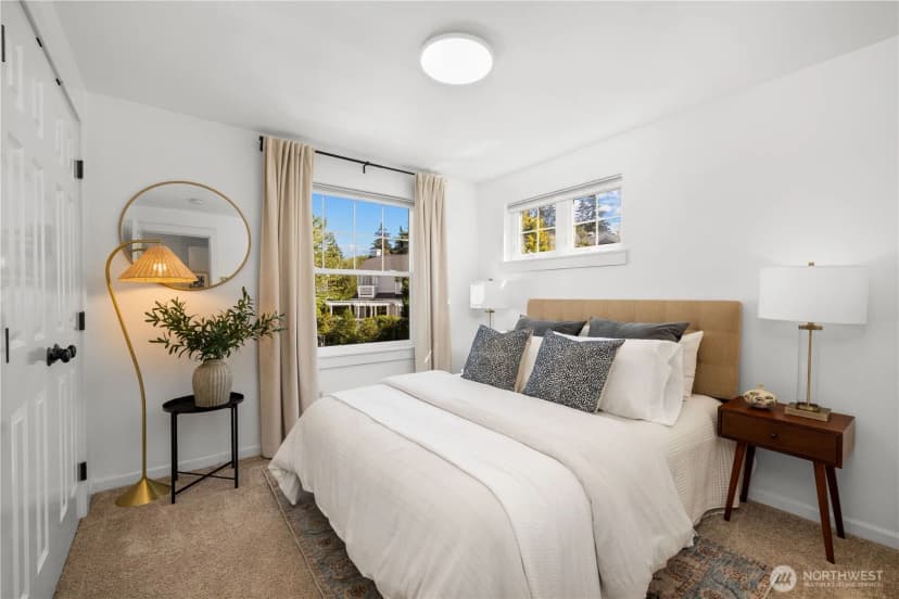 Property photo for 1827 Parade Grounds Avenue Ne, Bainbridge Island photo 15