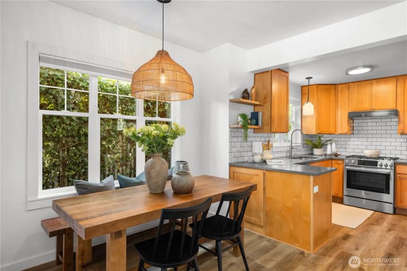 Property photo for 1827 Parade Grounds Avenue Ne, Bainbridge Island photo 6