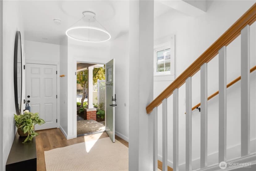 Property photo for 1827 Parade Grounds Avenue Ne, Bainbridge Island photo 12