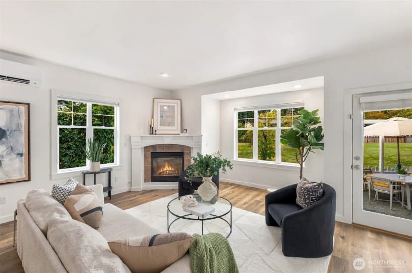 Property photo for 1827 Parade Grounds Avenue Ne, Bainbridge Island photo 4