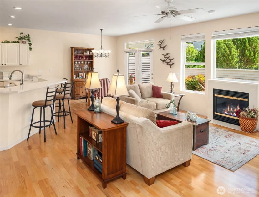 Property photo for 7117 87th Avenue Court Sw, Lakewood photo 6