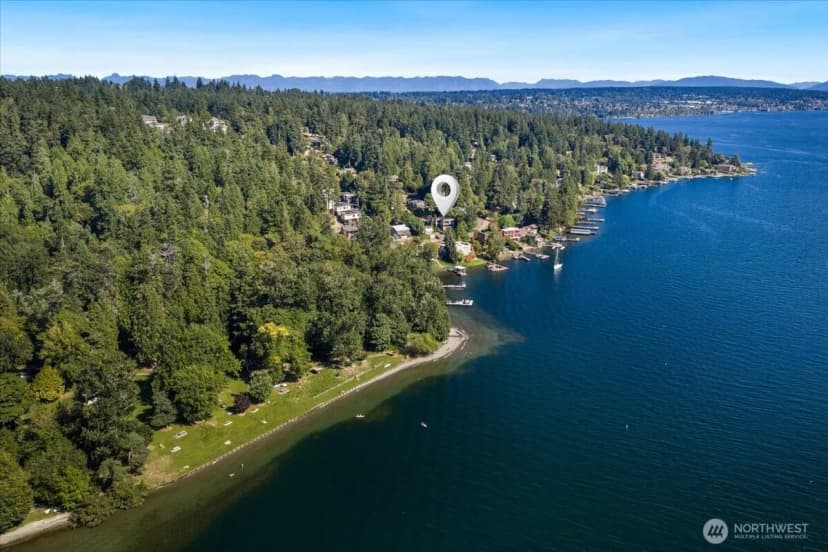 Property photo for 11822 Holmes Point Drive Ne, Kirkland photo 39