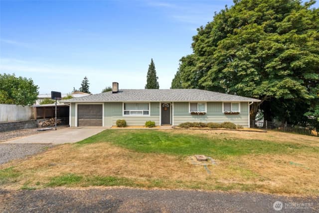 Property photo for 310 E Cedarcrest Court, Napavine
