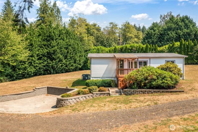 Property photo for 10110 Olalla Valley Road Se, Olalla photo 3