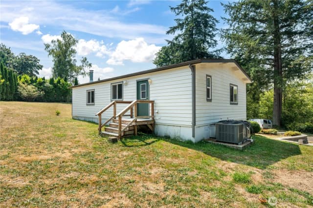 Property photo for 10110 Olalla Valley Road Se, Olalla photo 5