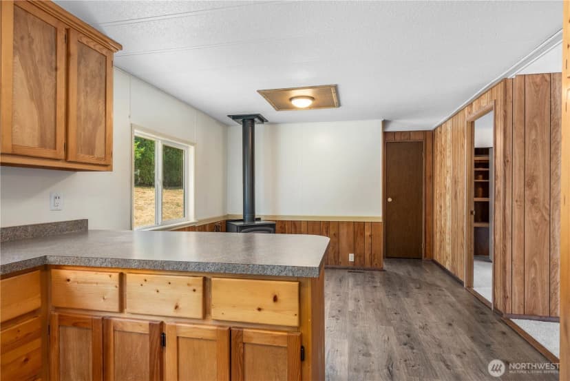 Property photo for 10110 Olalla Valley Road Se, Olalla photo 19