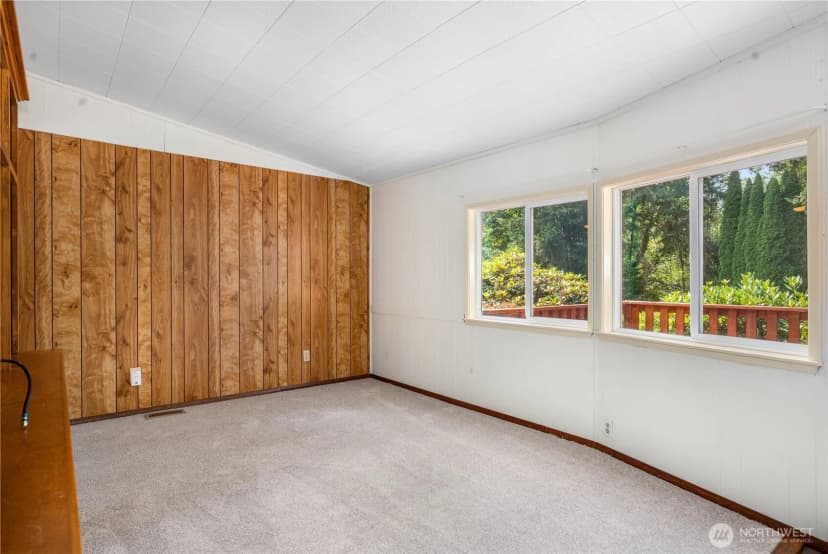 Property photo for 10110 Olalla Valley Road Se, Olalla photo 28