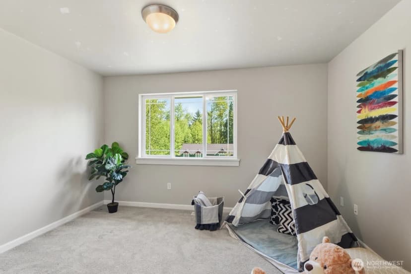 Property photo for 13514 3rd Avenue Ne, Tulalip photo 32