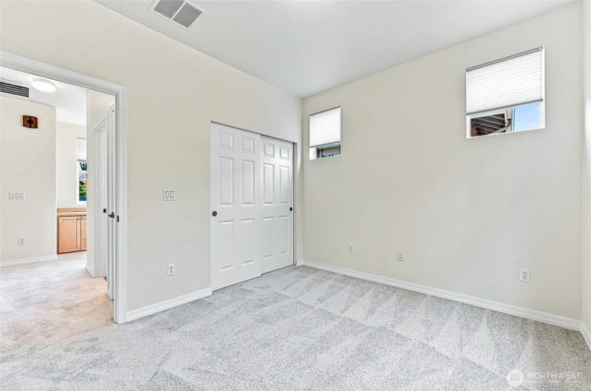 Property photo for 23918 Ne Adair Road, Redmond photo 28