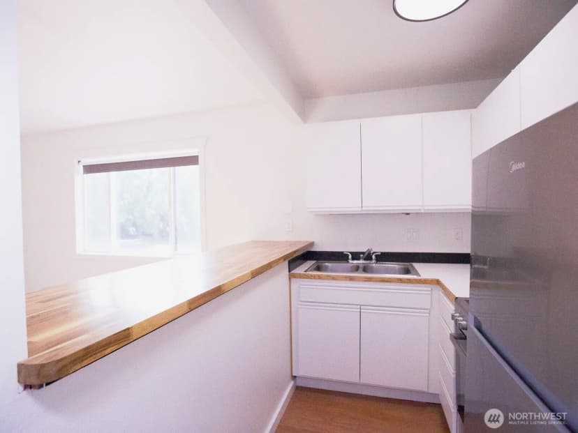 Property photo for 250 Tucker Avenue #18, Friday Harbor photo 5